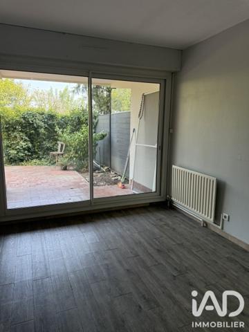 Location appartement 4 pièces 73 m² Nîmes