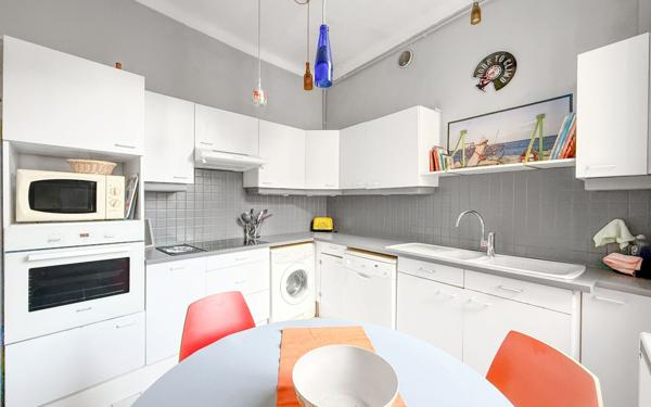 Appartement à vendre    3 pièces • 61,41 m2 Nice