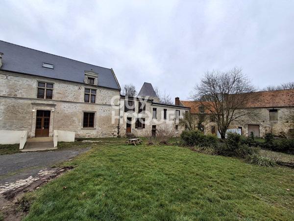 Ensemble immobilier exceptionnel sur 2,5 hectares