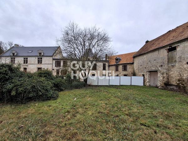Ensemble immobilier exceptionnel sur 2,5 hectares