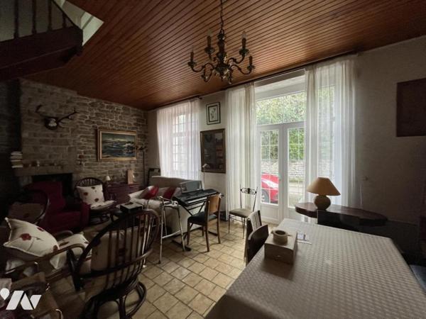 Maison située à LOCTUDY