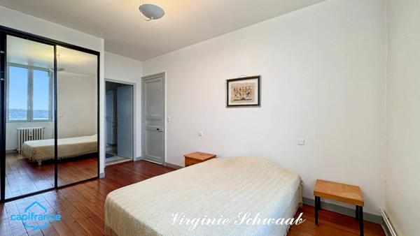 Dpt Landes (40), à vendre PEYREHORADE PROPRIETE DE 280 M2 SUR UN PARC DE 15 065 M2