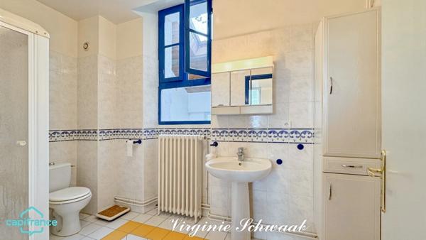 Dpt Landes (40), à vendre PEYREHORADE PROPRIETE DE 280 M2 SUR UN PARC DE 15 065 M2