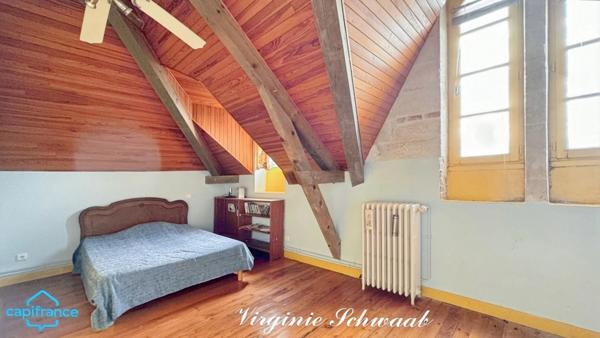 Dpt Landes (40), à vendre PEYREHORADE PROPRIETE DE 280 M2 SUR UN PARC DE 15 065 M2