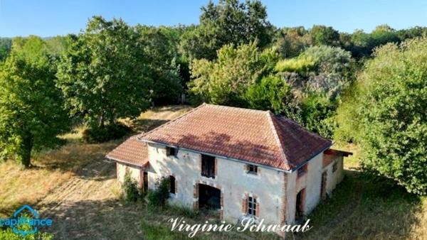 Dpt Landes (40), à vendre PEYREHORADE PROPRIETE DE 280 M2 SUR UN PARC DE 15 065 M2