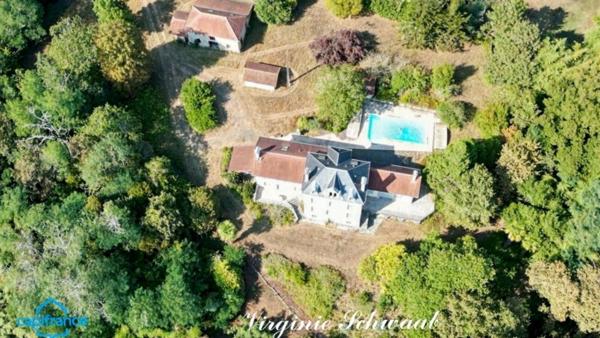 Dpt Landes (40), à vendre PEYREHORADE PROPRIETE DE 280 M2 SUR UN PARC DE 15 065 M2