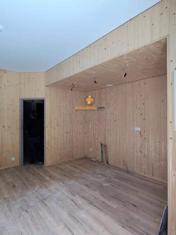 Vente                                                      Immeuble
                        
                     17 pièces                      213 m2                     à Lourdes