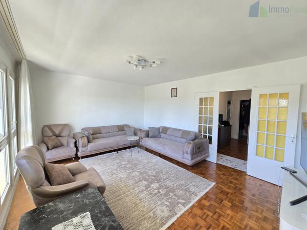 Oullins Pierre-Bénite – T4 de 87 m² avec balcon, cave et parking Oullins-Pierre-Bénite (69310)