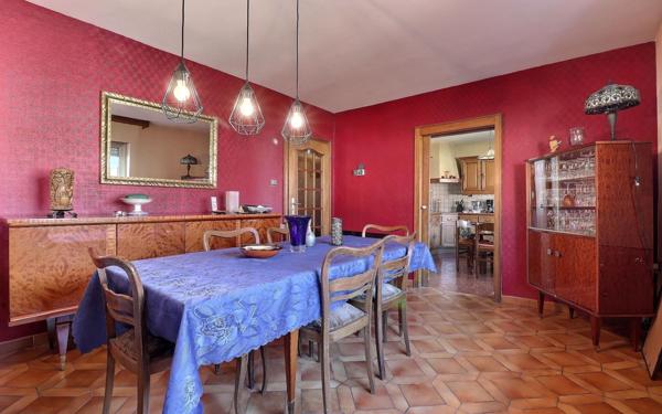 Maison à vendre    9 pièces •  Morsbach