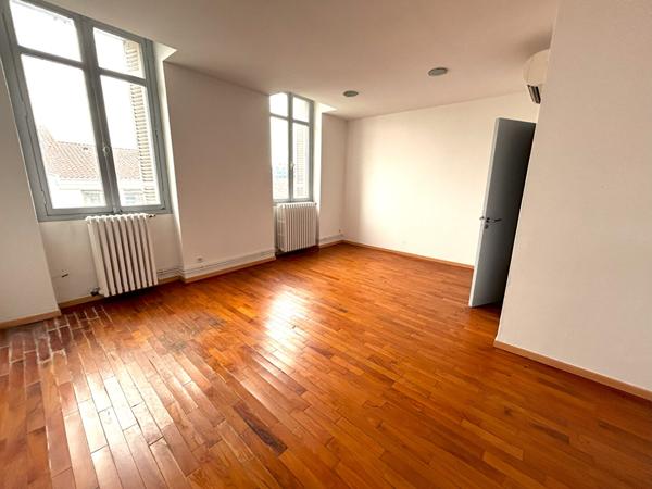 Immeuble Le Bouscat 9 pièce(s) 204 m2