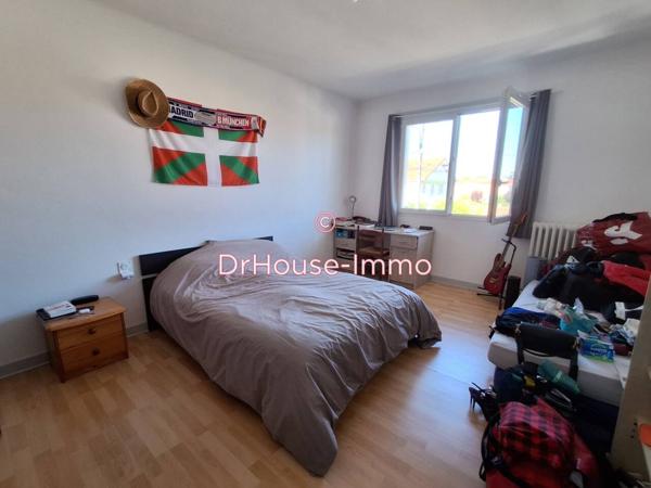 Immeuble à vendre 8 pièces de 244 m²