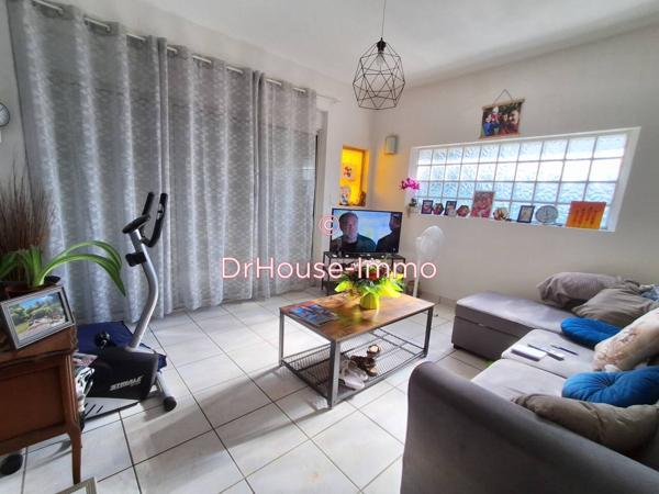 Immeuble à vendre 8 pièces de 244 m²
