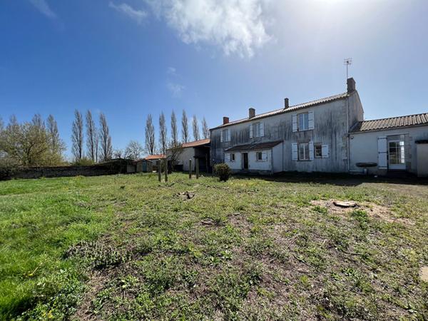 Maison Angles 9 pièce(s) 242 m2