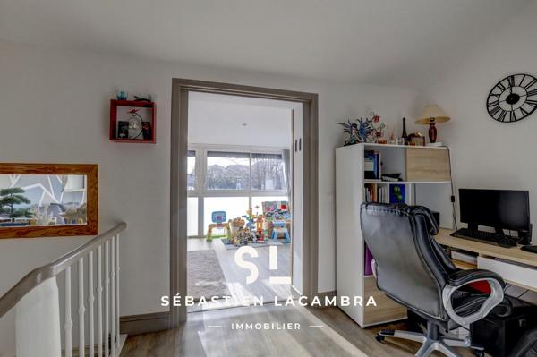 Gaillac (81600) Maison de ville rénovée – 109 m² – Terrasse plein sud – Centre de Gaillac