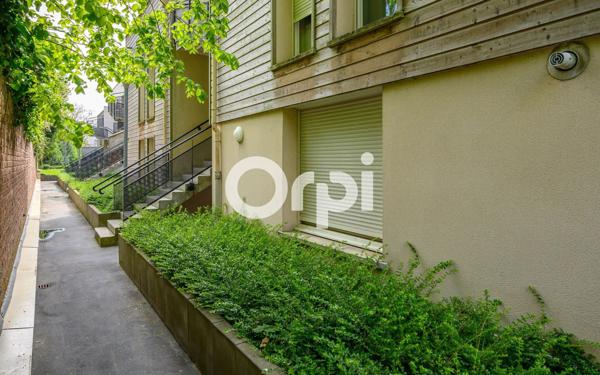 Appartement à vendre    2 pièces • 47,49 m2 Anzin
