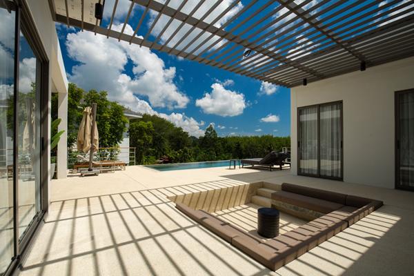 Villas 4 Chambres de Luxe avec Piscine à Phang Nga