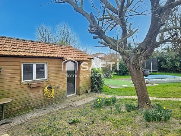 Proche plage et casino, maison familiale de plain pied avec grand jardin et garage!