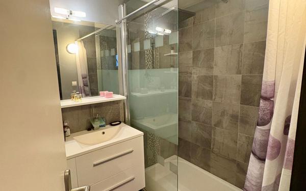 Appartement à louer    1 pièce • 26,94 m2 Lille