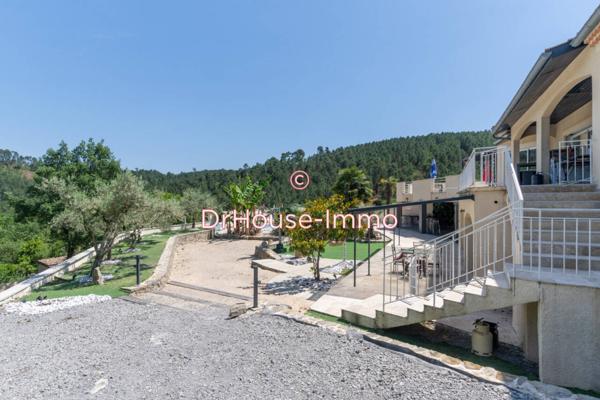 Maison à vendre 10 pièces de 266 m²
