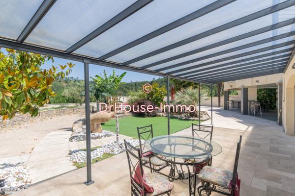 Maison à vendre 10 pièces de 266 m²
