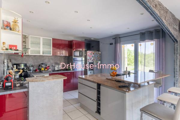 Maison à vendre 10 pièces de 266 m²