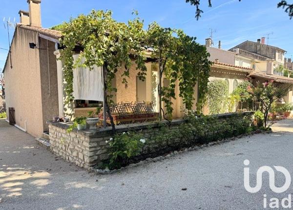 Maison à vendre 6 pièces 160 m² Saint-Rémy-de-Provence