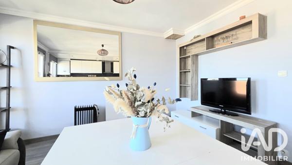 Appartement à vendre 3 pièces 47,89 m² Paray-Vieille-Poste