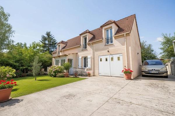 Corbeil-Essonnes ? Maison familiale récente de 130 m² avec jardin, terrasse