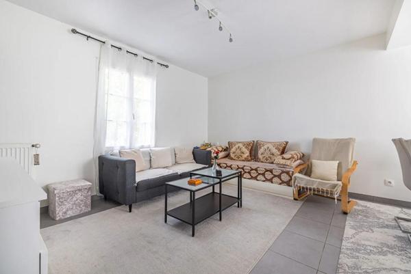 Corbeil-Essonnes ? Maison familiale récente de 130 m² avec jardin, terrasse