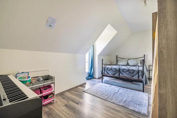 Corbeil-Essonnes ? Maison familiale récente de 130 m² avec jardin, terrasse
