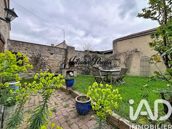 Maison à vendre 9 pièces 177 m² Mézières-sur-Seine