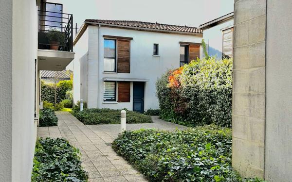 Appartement à vendre    2 pièces • 41,10 m2 Le Bouscat