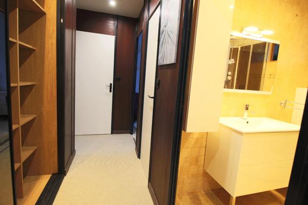 Superbe Appart T4 de 70m2, balcon, cave et garage