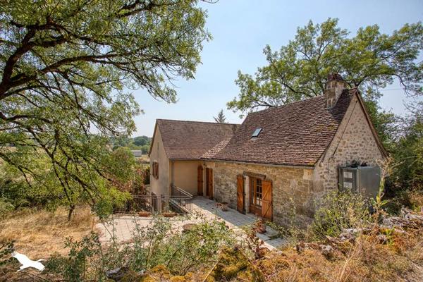 Maison 210 400 € Miers 4 p 118 m² DPE D