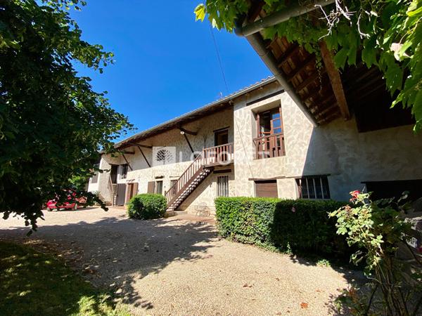 Achat maison près de Châtillon-sur-Chalaronne - 7 pièce(s) - 217 m² - 449 000 €