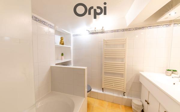 Maison à vendre    5 pièces •  Perpignan