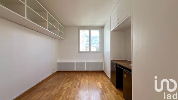 Appartement 5 pièces de 74 m² à Vincennes (94300)