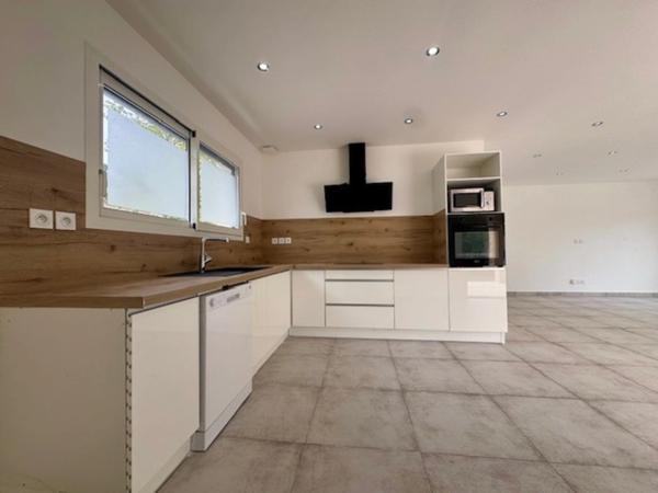 Maison à vendre 5 pièces LES SALLES DU GARDON (30)