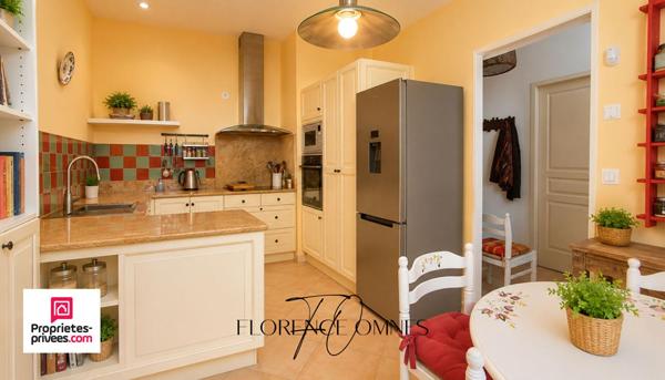Trèbes - Magnifique maison bourgeoise  - 159m2 - 4 chambres - patio - garage