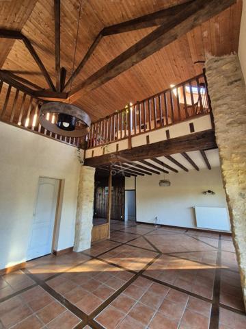 Maison de caractère dans la campagne de Durtal