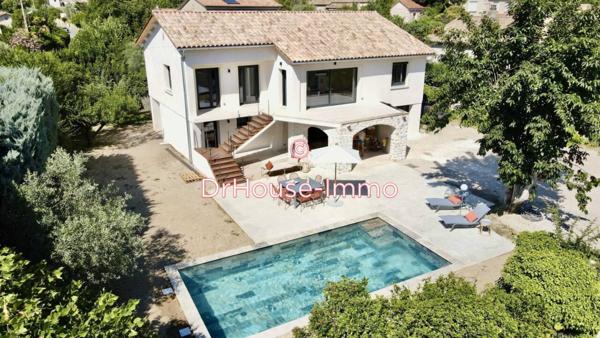 Maison à vendre 6 pièces de 166 m²