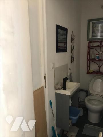 APPARTEMENT T2 + BOUTIQUE, PORT-LOUIS