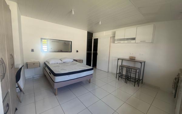 Maison à louer    1 pièce •  Saint-Laurent-du-Maroni