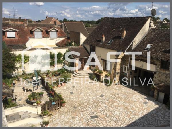 ENSEMBLE IMMOBILIER COMPOSER DE 8 LOGEMENTS