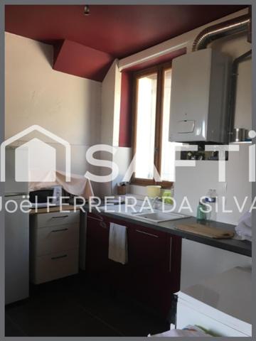 ENSEMBLE IMMOBILIER COMPOSER DE 8 LOGEMENTS