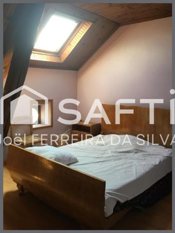 ENSEMBLE IMMOBILIER COMPOSER DE 8 LOGEMENTS