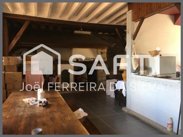 ENSEMBLE IMMOBILIER COMPOSER DE 8 LOGEMENTS