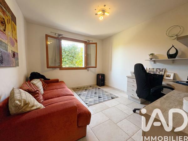 Maison à vendre 5 pièces 180 m² Fréjus