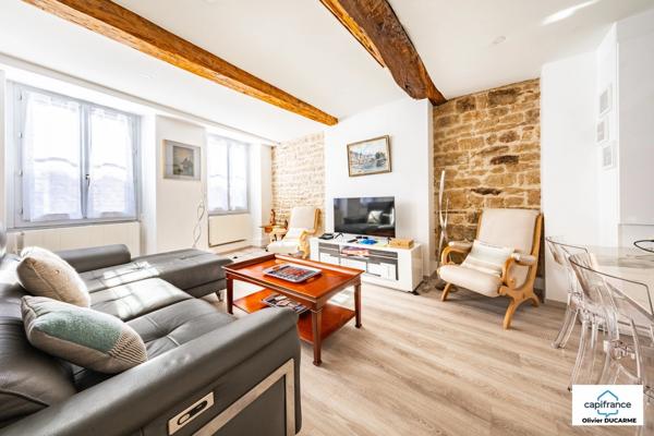 Appartement à vendre 3 pièces DOLE (39) Hyper Centre Ville, superbement rénové