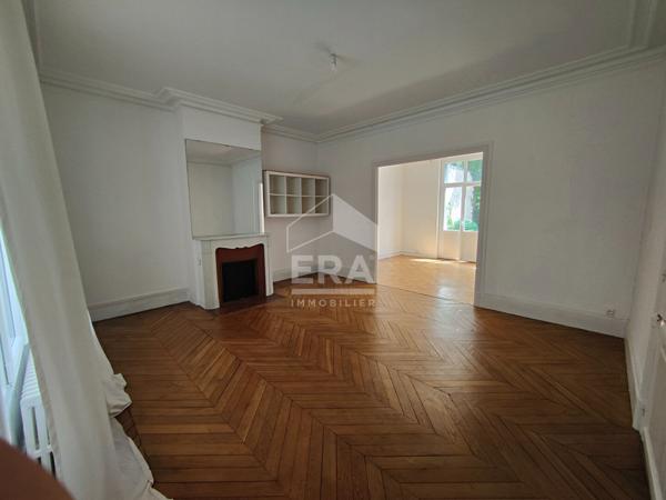 Maison Orleans 6 pièce(s) 144 m2